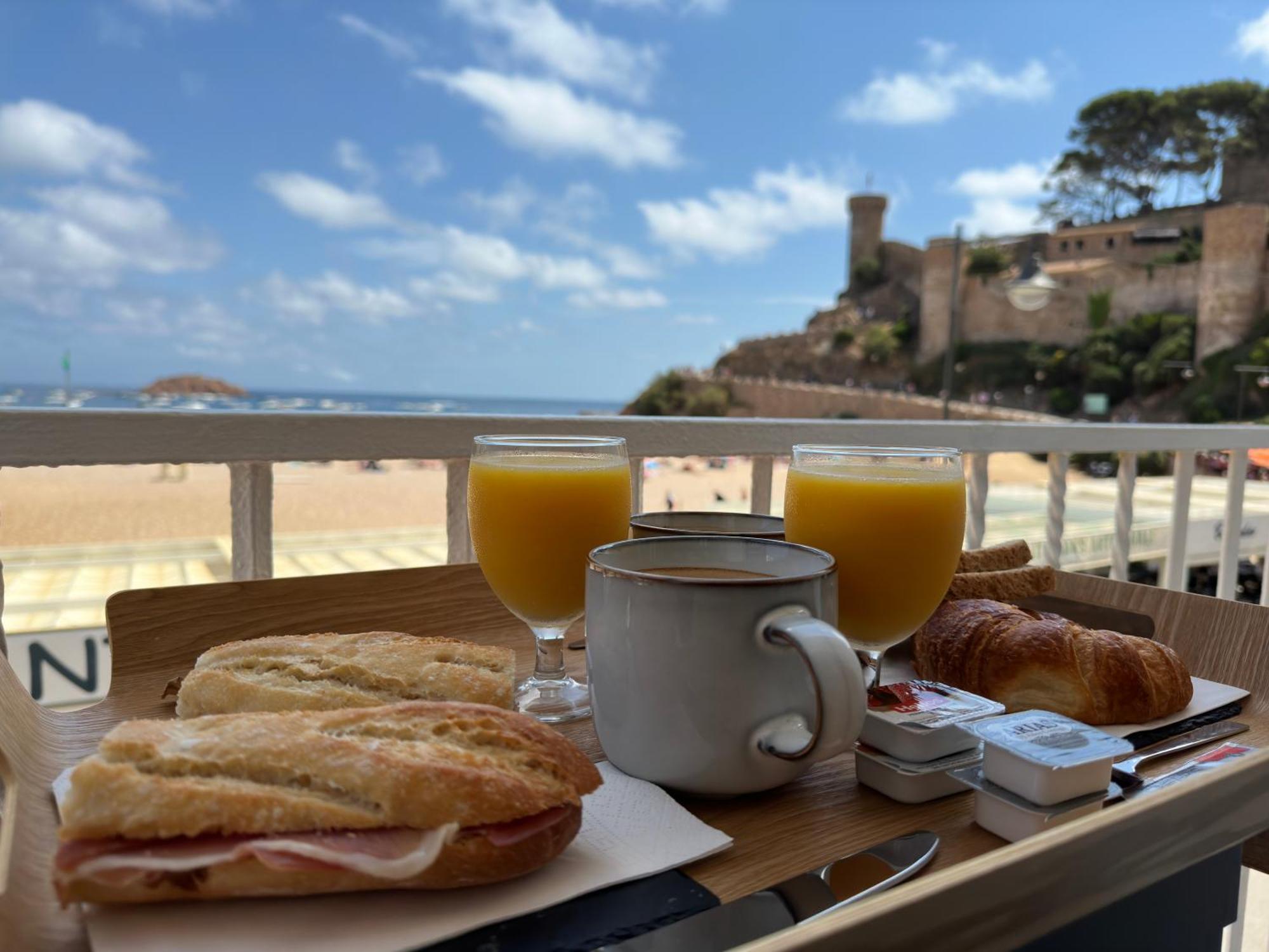 טוסה דה מאר Hostal Del Mar מראה חיצוני תמונה