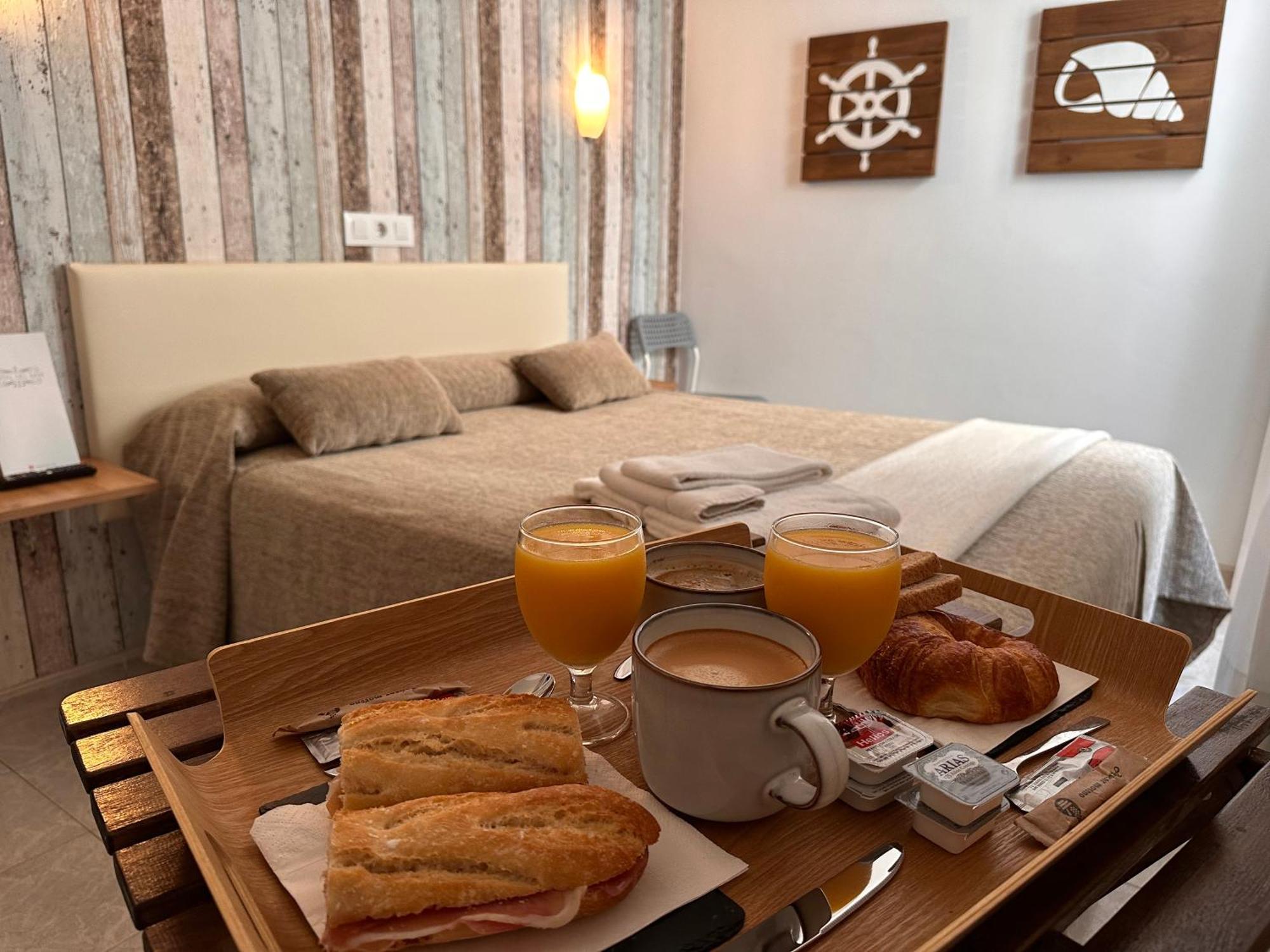 טוסה דה מאר Hostal Del Mar מראה חיצוני תמונה