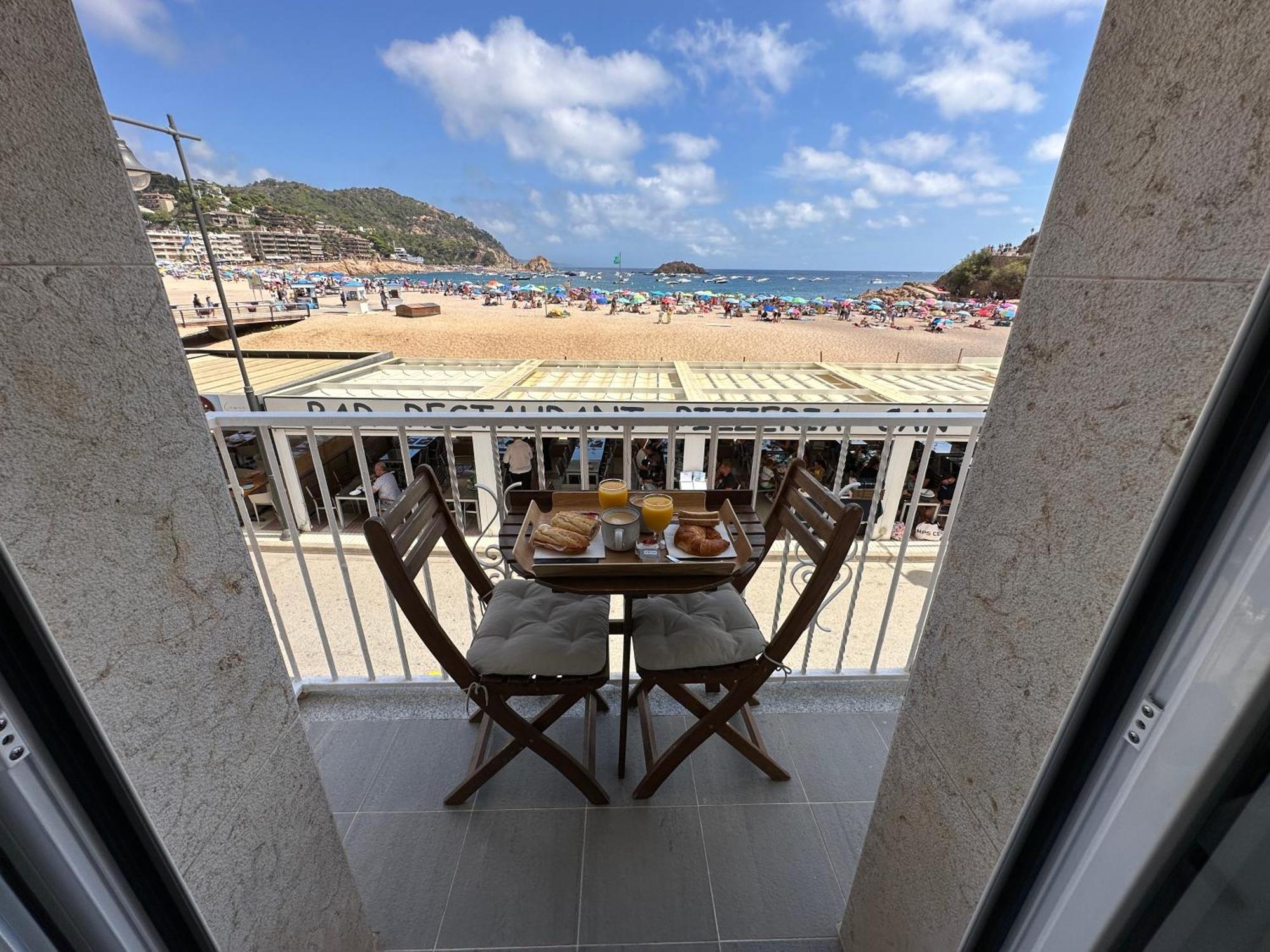טוסה דה מאר Hostal Del Mar מראה חיצוני תמונה