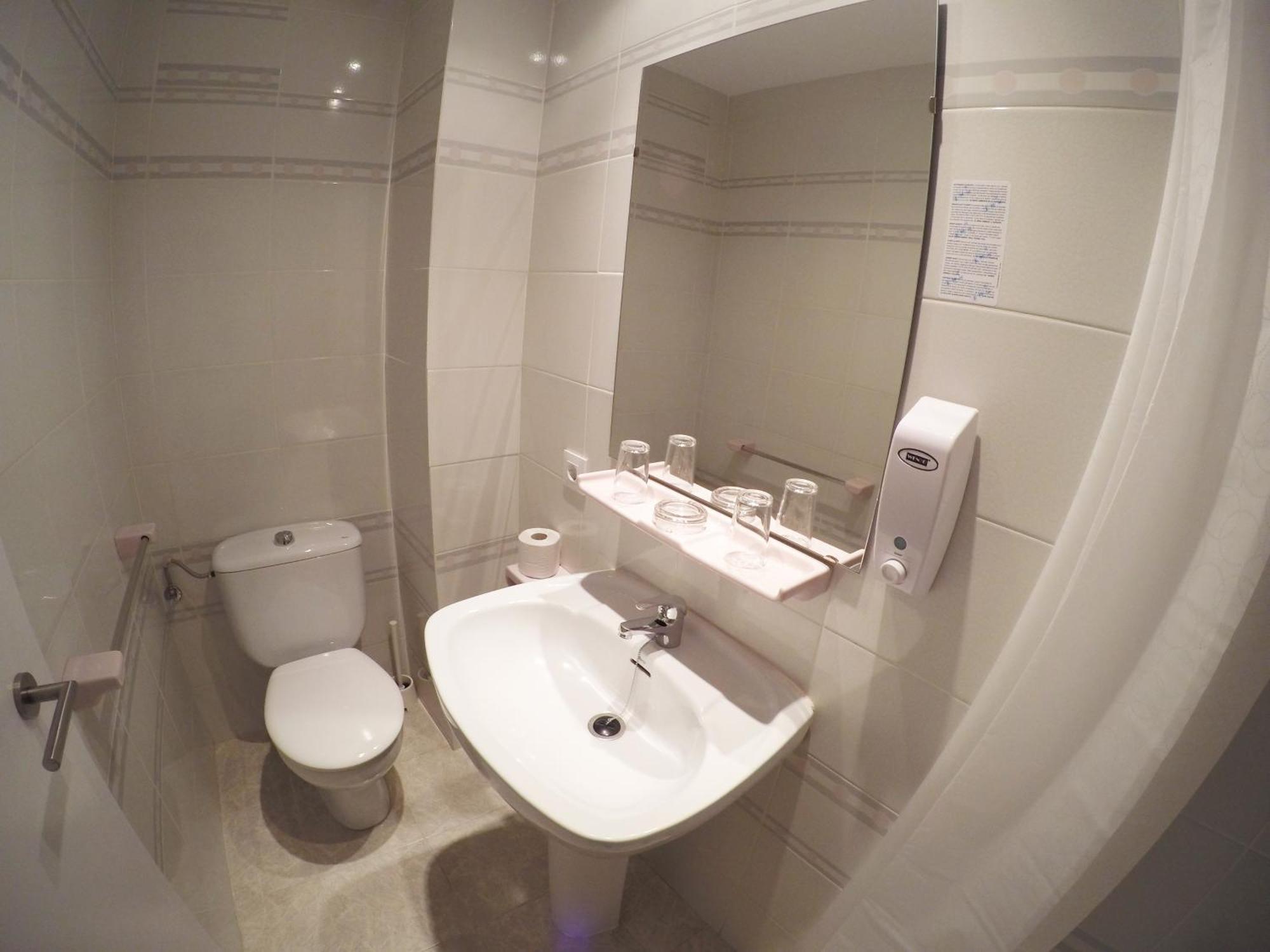 טוסה דה מאר Hostal Del Mar מראה חיצוני תמונה