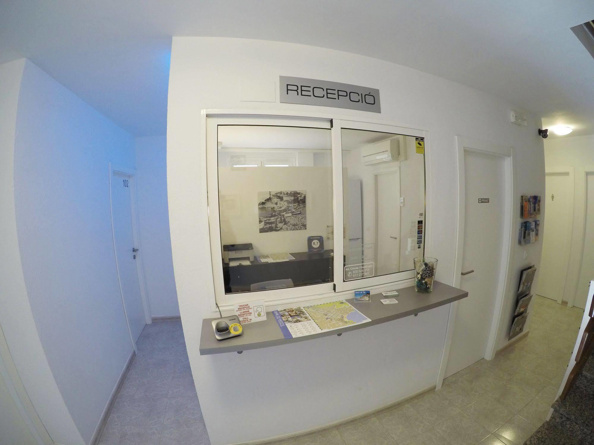 טוסה דה מאר Hostal Del Mar מראה חיצוני תמונה