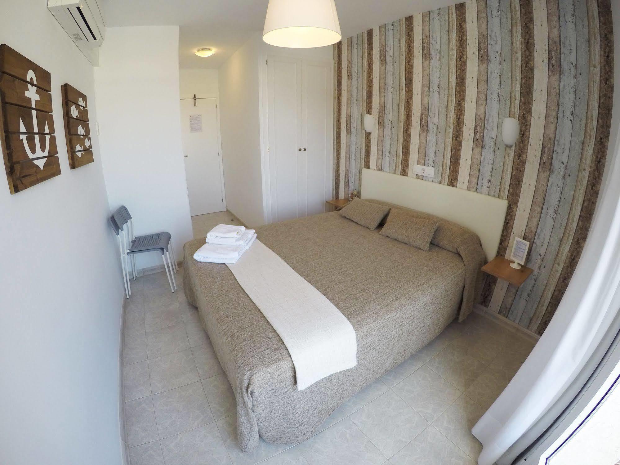 טוסה דה מאר Hostal Del Mar מראה חיצוני תמונה