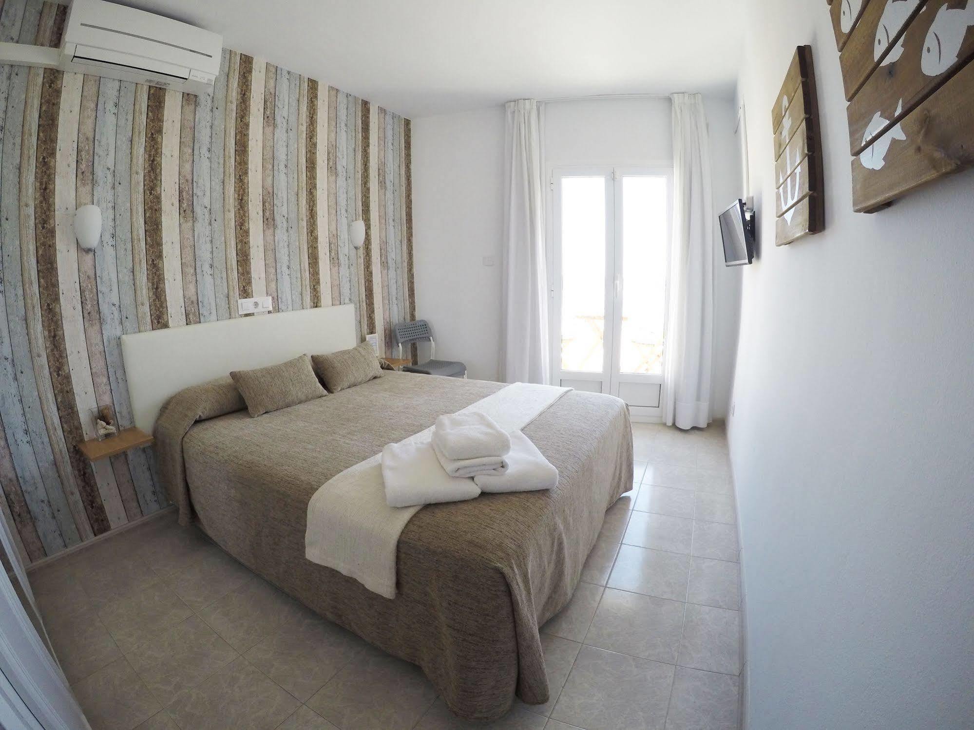 טוסה דה מאר Hostal Del Mar מראה חיצוני תמונה